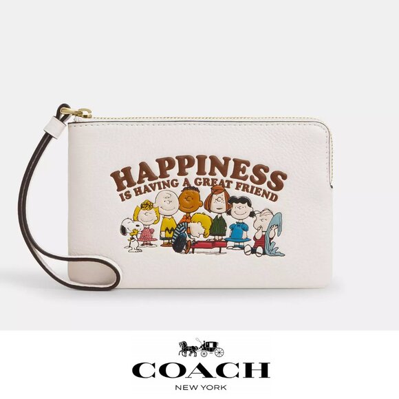 ❤️🐶Coach X Peanuts Corner Zip Wristlet - Picture 1 of 7